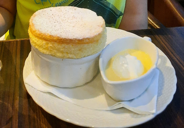 Hoshino Coffee @ Holland V - Hospitality and gastronomy