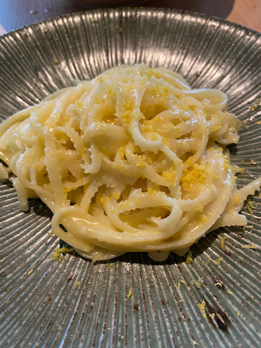 128 Tembeling Rd, Singapore 423638