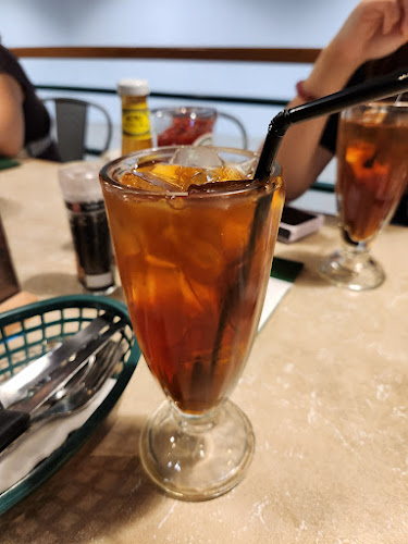 Opinii despre Buddy Hoagies Café & Grill (Waterway Point) în Singapore - Hospitality and gastronomy