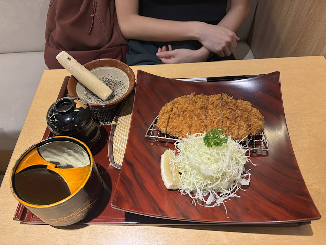 176 Orchard Road #01-33E The Centrepoint (Gastro+, 238843