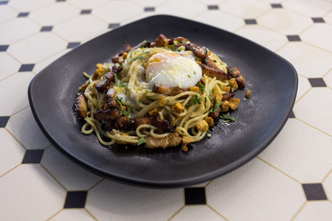 Eightisfy Western - Hospitality and gastronomy