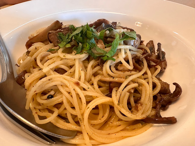 Comentarii opinii despre Real Food Yishun