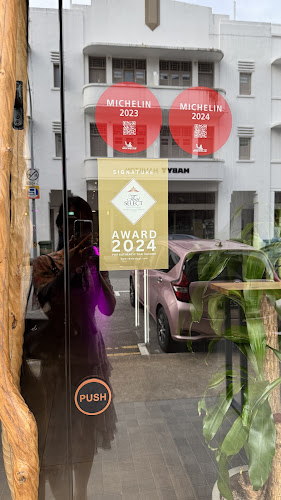 15 Hamilton Rd, Singapore 209185