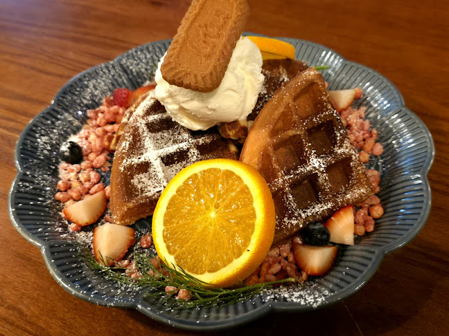 Opinii despre A Beautiful Day Café Tea Room + Cocktail Bar în Singapore - Hospitality and gastronomy