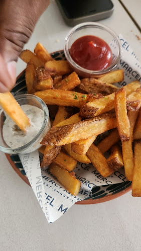 MERCI MARCEL EAST COAST - Singapore