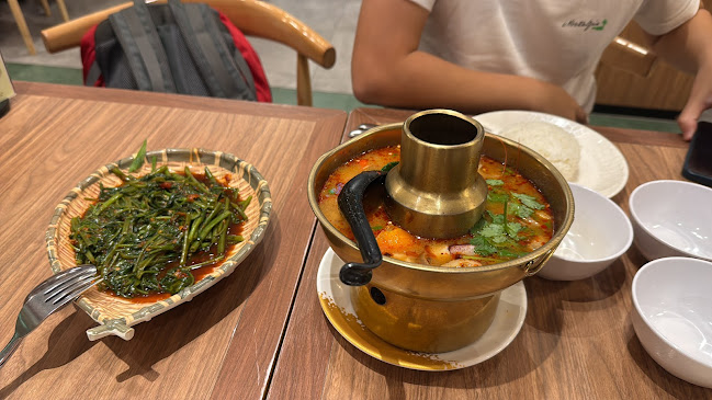 Opinii despre Sanook Kitchen - PLQ Mall în Singapore - Hospitality and gastronomy