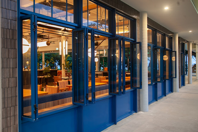 Brewerkz East Coast Park - Hospitality and gastronomy