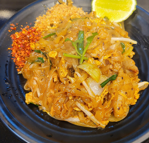 Thai Mama's Kitchen - Punggol - Hospitality and gastronomy