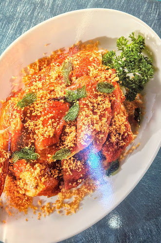 10 Lor Mambong, Singapore 277675