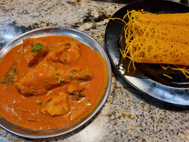 136-138 Casuarina Rd, Singapore 579526