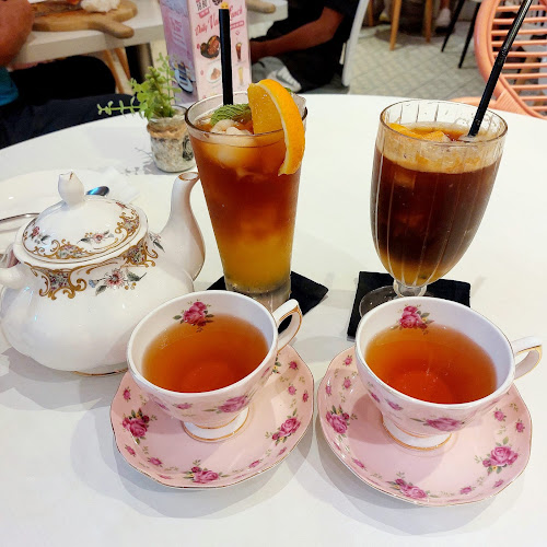 café Q classified - Singapore