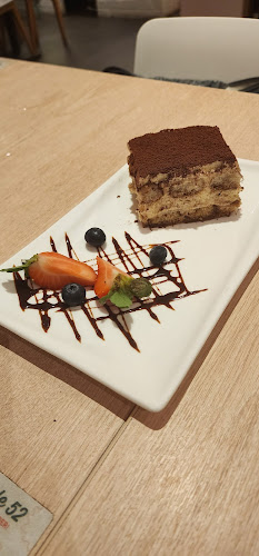 Peperoni Pizzeria @ Upper Thomson