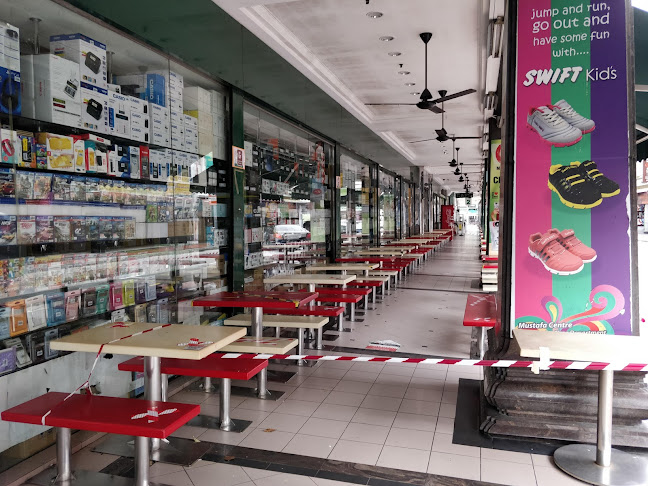 Comentarii opinii despre Mustafa Cafe