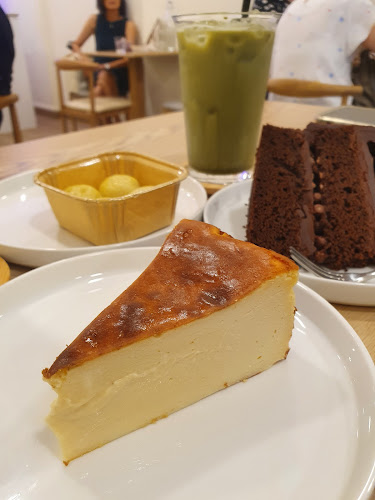 Cafe Lilac by Whisking Bakes - Singapore