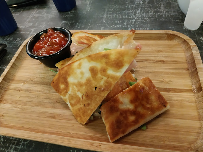 1 Yuan Ching Rd, #01-03A/07, Singapore 618640