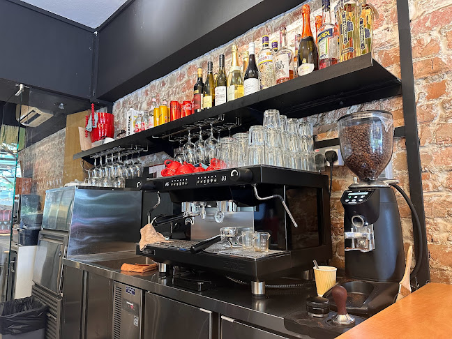 Clovelly - Singapore