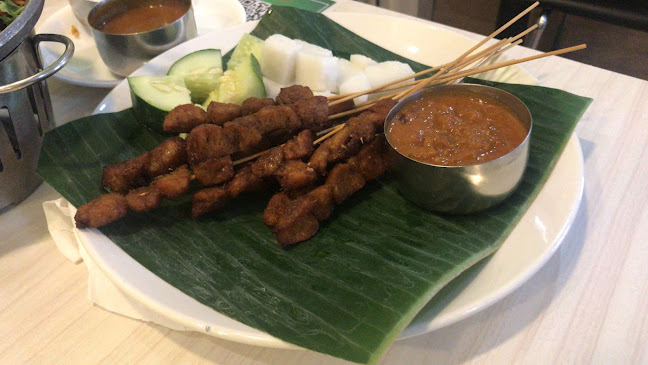 19 Upper Dickson Rd, Singapore 207478