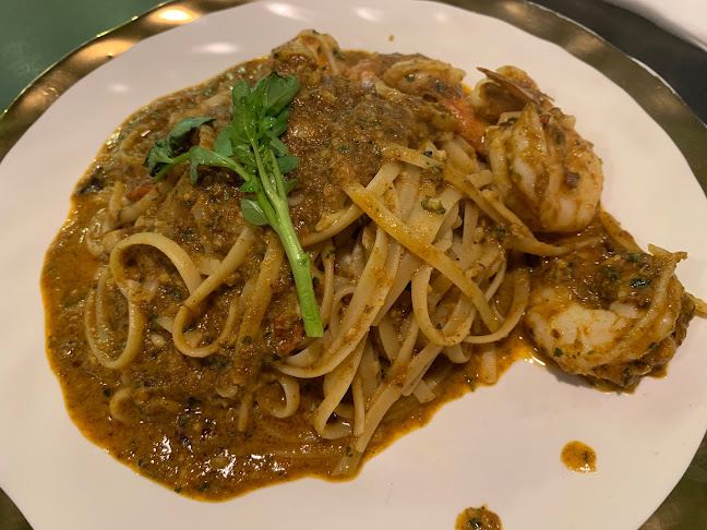 18 Yishun Ave 9, #01-02 Junction Nine, Singapore 768897