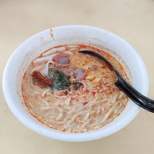 Blk 216 Bedok Food Centre and Market - Singapore