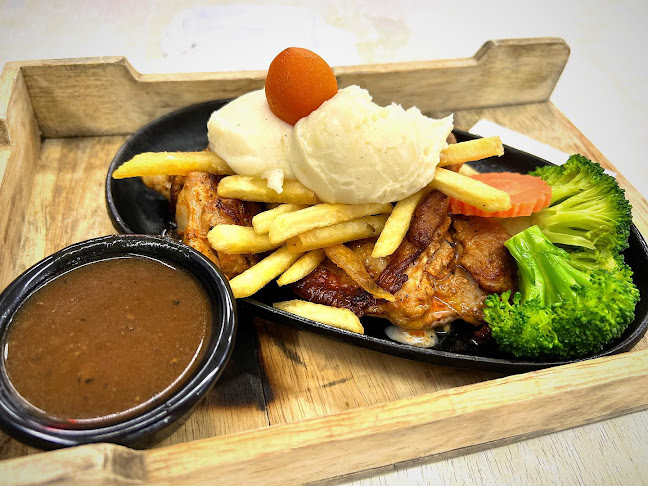 MakanShiok - Singapore