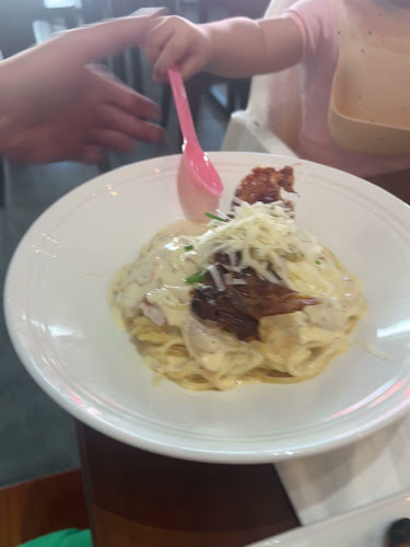 Zazz Pizza - Hospitality and gastronomy