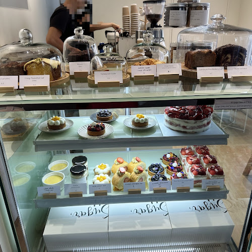 Opinii despre Sugar And Tease Patisserie Cafe în Singapore - Hospitality and gastronomy