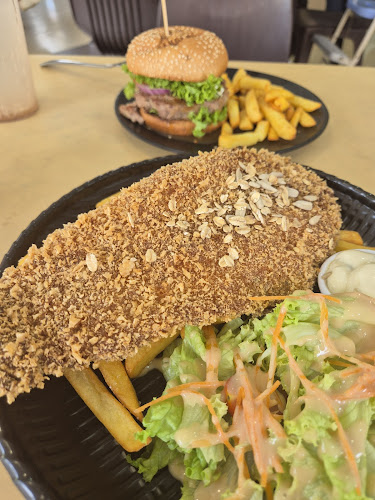 2 Joo Chiat Rd, #01-1127 Chew n Chat Food Court, Joo Chiat Complex, Singapore 420002