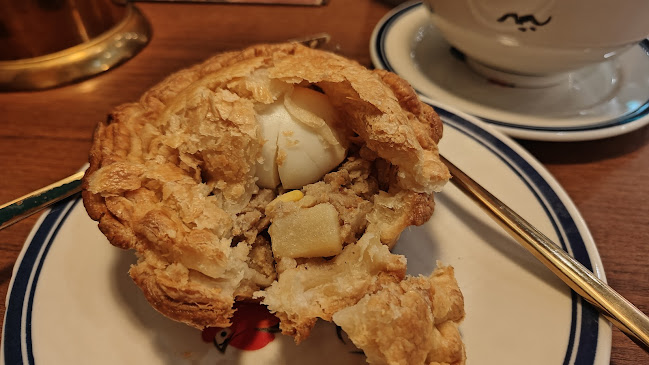 Chicken Pie Kitchen (formerly Don's Pie & Cake) - Hospitality and gastronomy