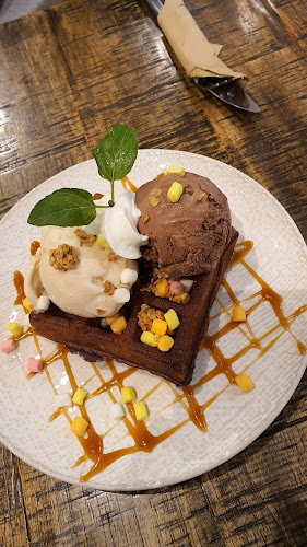 Comentarii opinii despre 6 Letter Coffee