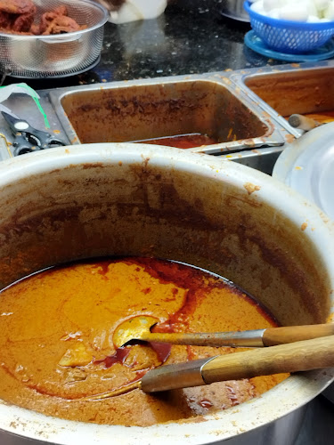 AMINAH'S PRATA - Hospitality and gastronomy