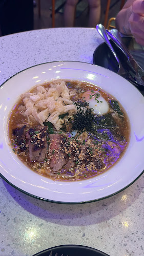 50 Jurong Gateway Rd, #01-05 Jem, Singapore 608549