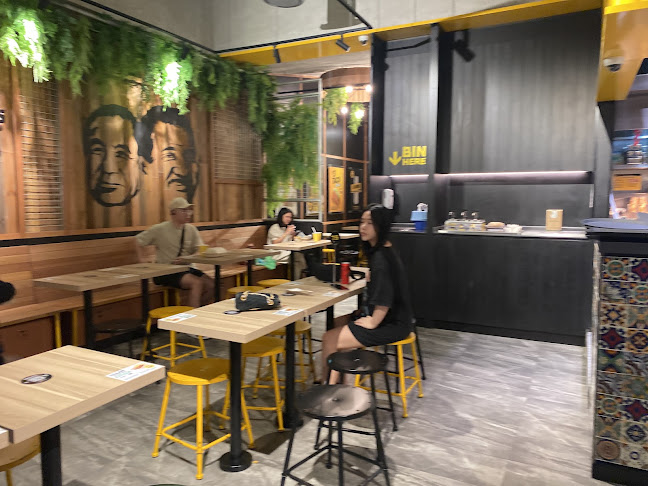 Guzman y Gomez - Pasir Ris Mall - Hospitality and gastronomy