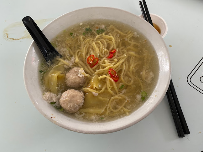 Blk 216 Bedok Food Centre and Market