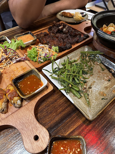 Comentarii opinii despre Saigon Legend Bar & Bistro