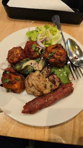 Comentarii opinii despre Pavilion Banana Leaf