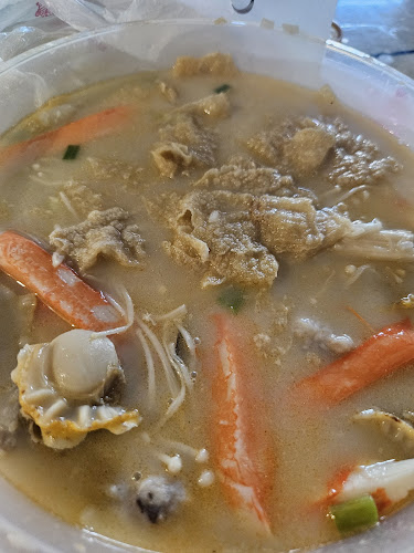 Shun De Seafood Porridge Claypot