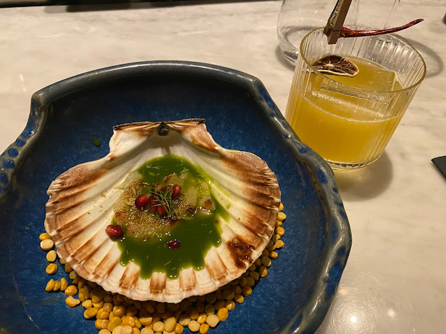 Opinii despre Revolver în Singapore - Hospitality and gastronomy