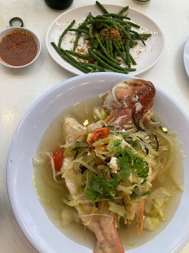 Comentarii opinii despre Le Man Seafood Restaurant 675