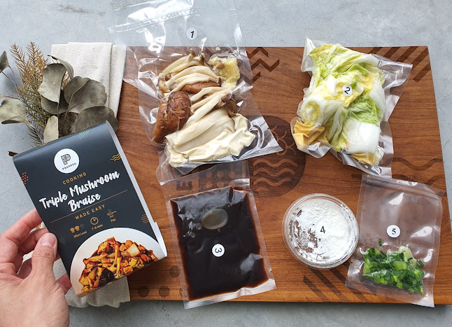 239 Pandan Loop, Singapore 128425