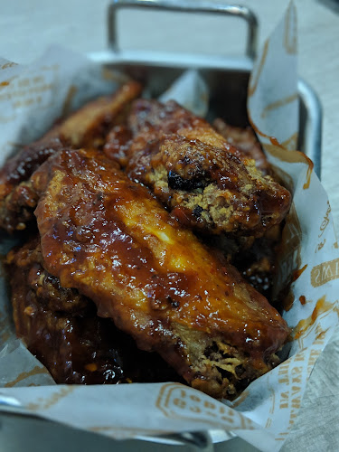 Lazy Lizard - NEWest - Hospitality and gastronomy