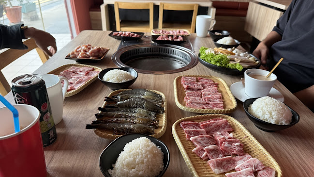 Tomahawk King: Steakhouse and Grill (Steak & Japanese Yakiniku)