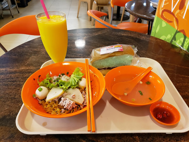 Jamboree Bar & Cafe - Hospitality and gastronomy