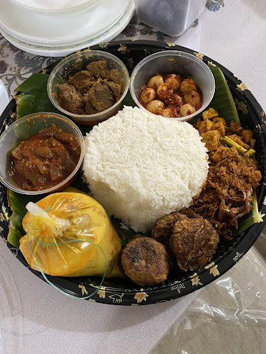 Adil Co Nasi Padang - Singapore