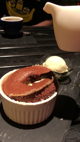 Opinii despre Laurent's Café & Chocolate Bar în Singapore - Hospitality and gastronomy