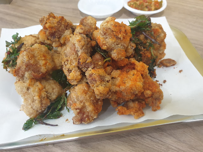 1 Vista Exchange Green, #01-41 The Star Vista, Singapore 138617