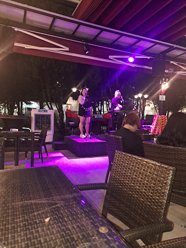 Kin Kao Mai Authentic Thai Restaurant - Singapore