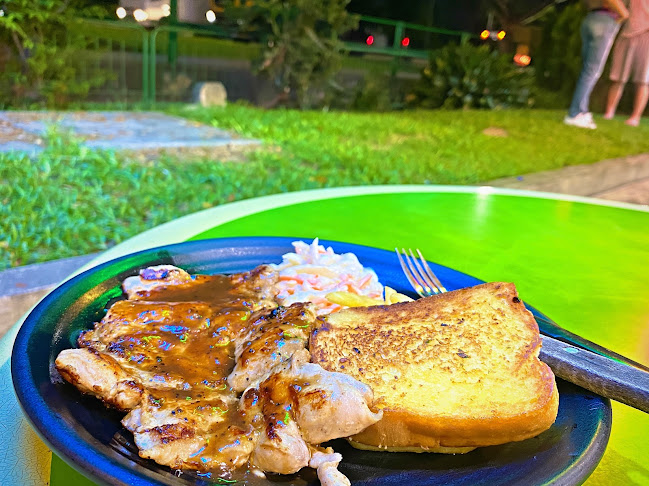 Kaki Corner - Hospitality and gastronomy