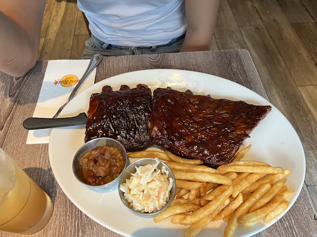 Opinii despre Hard Rock Cafe în Singapore - Hospitality and gastronomy
