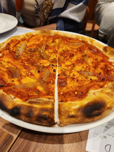 557 Bukit Timah Rd, #01-03 Crown Centre, Singapore 269694