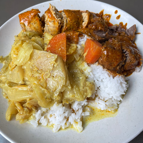 Comentarii opinii despre Wak Min Food And Catering